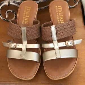 Italian Shoemaker Sandal. Size 6.6